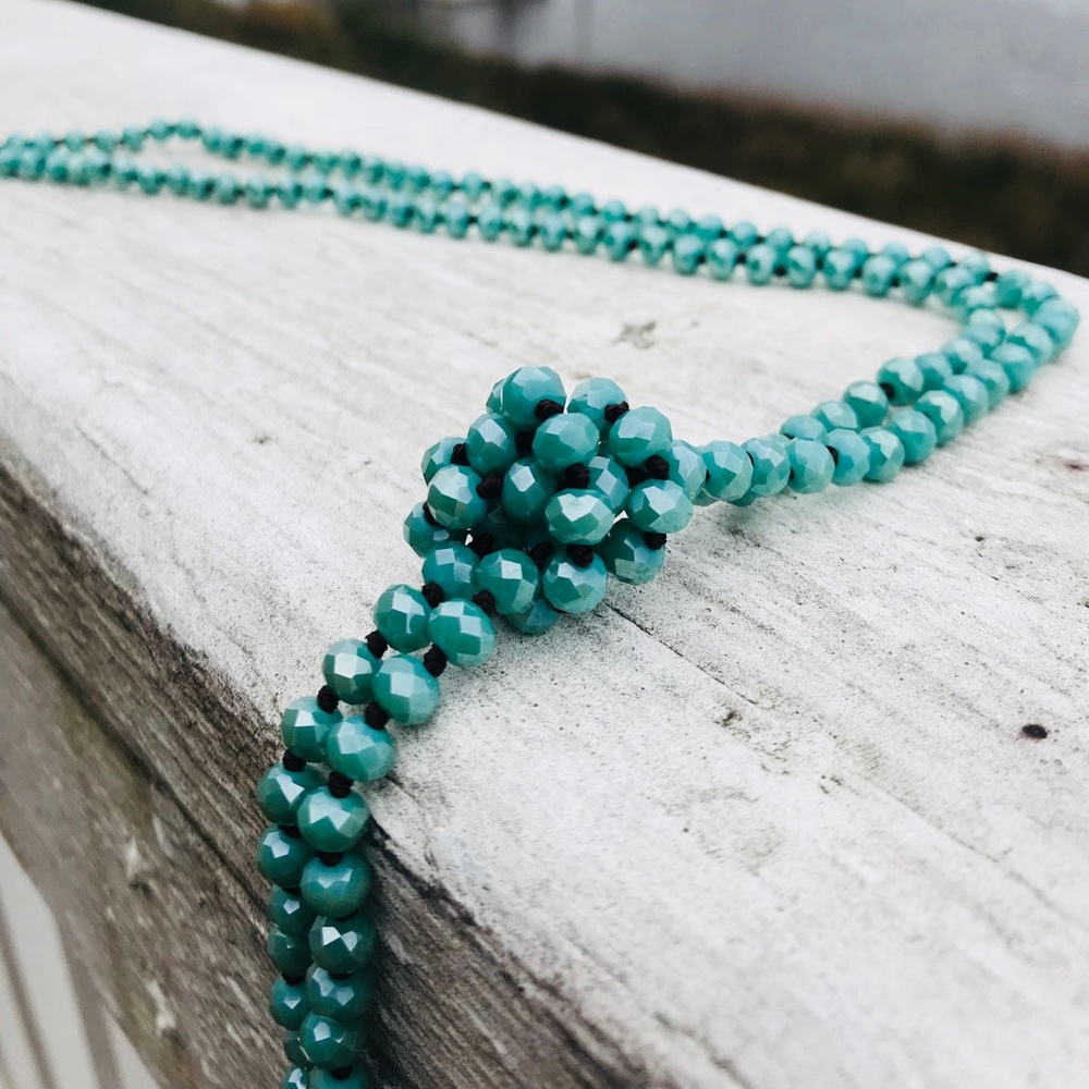 NWOT Sea foam green fancy long beaded necklace